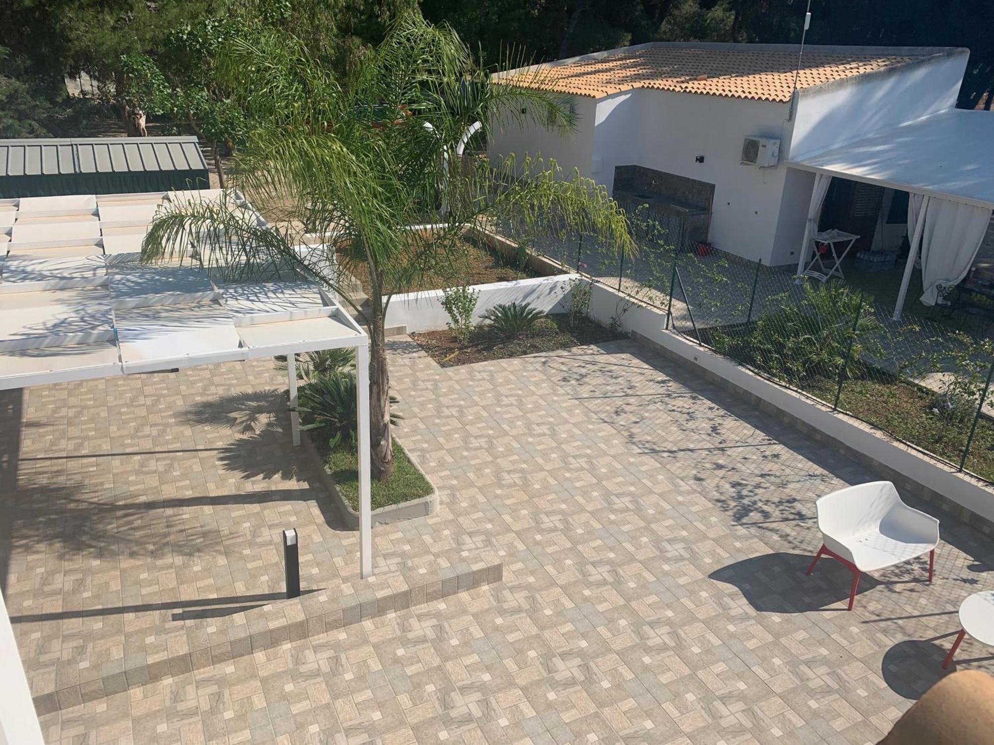 L'Oasi Una Pineta Sul Mare Custonaci Exterior photo